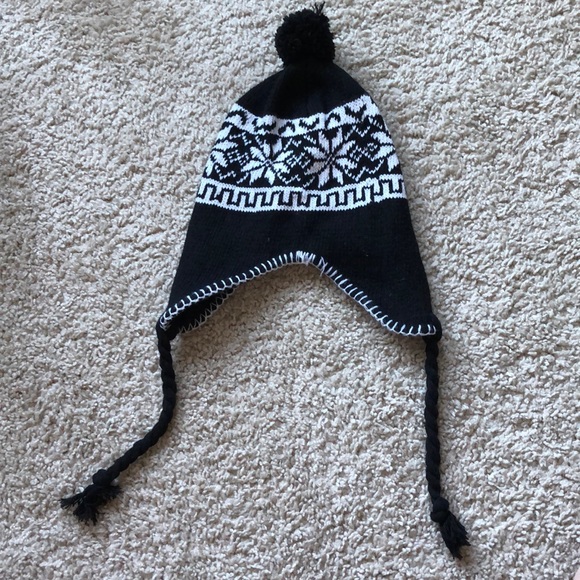 Accessories | Eskimo Beanie | Poshmark